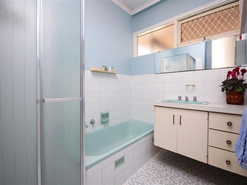 6 Burnbank Grove, Athelstone SA 5076