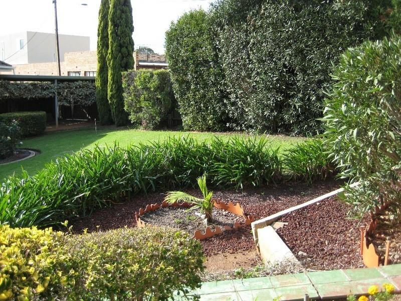 1 and 1a Williams Crescent., Linden Park SA 5065