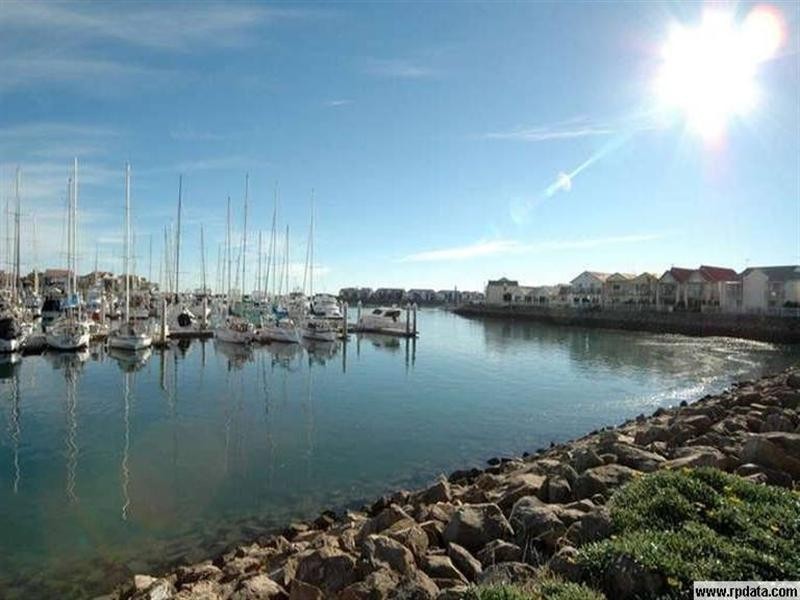 3, 403 Lady Gowrie Drive, North Haven SA 5018