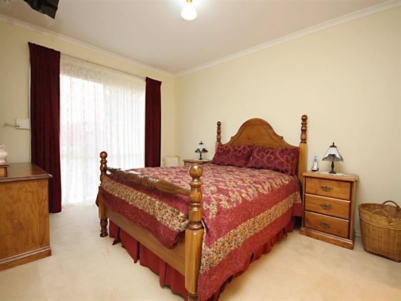 19b Drysdale Crescent, Campbelltown SA 5074