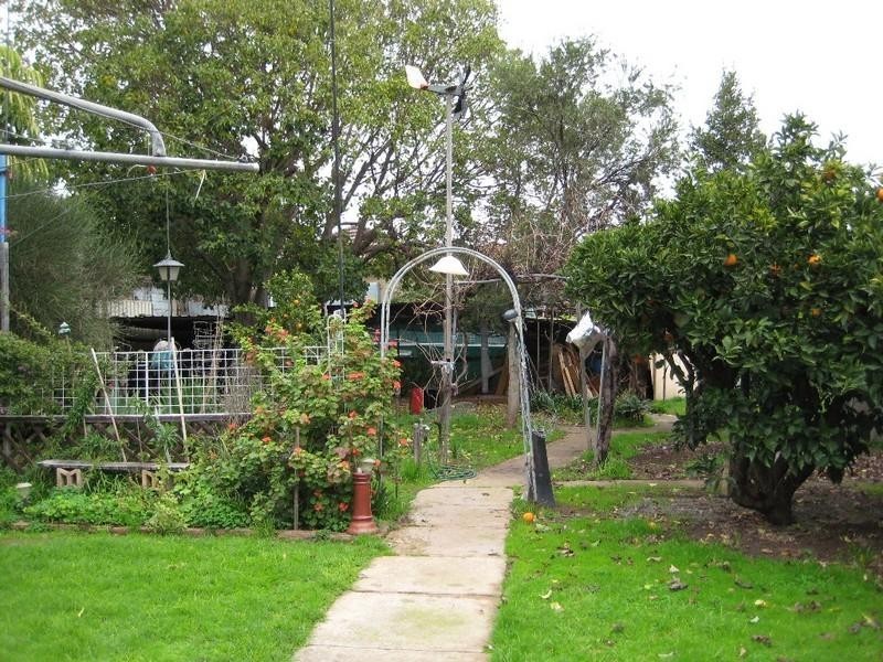 4 Barnes Road, Glynde SA 5070