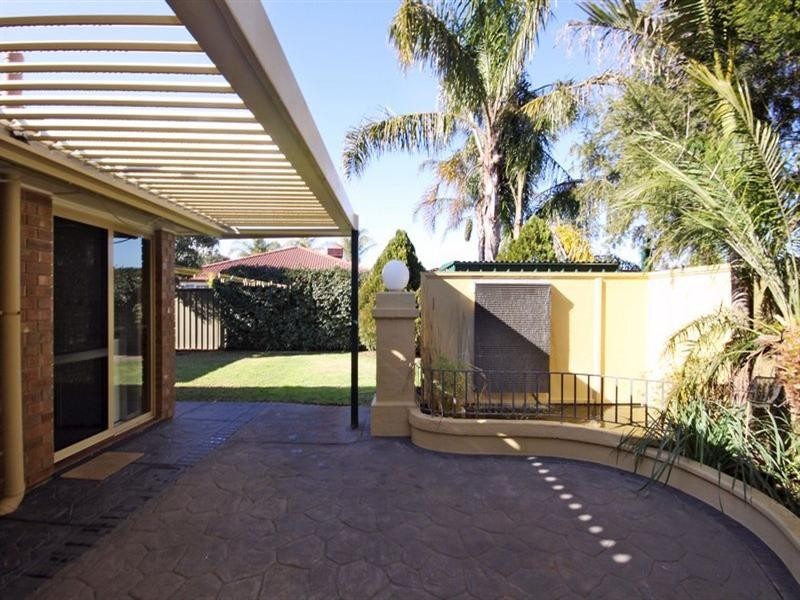 13 Mette Court, Salisbury Downs SA 5108