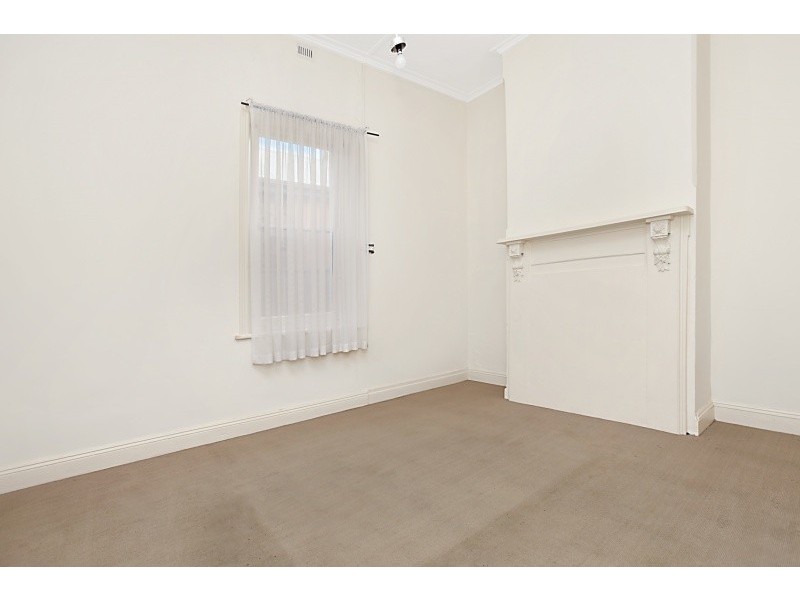 61 Fourth Avenue, St Peters SA 5069