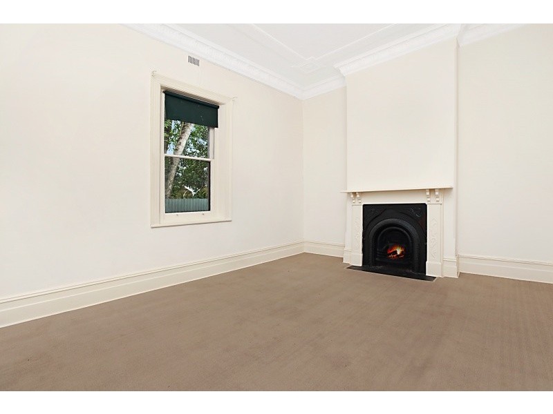 61 Fourth Avenue, St Peters SA 5069