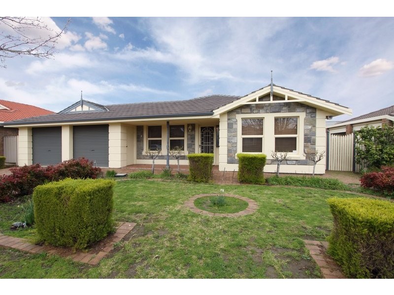 18 Oakdale Drive, Gilles Plains SA 5086