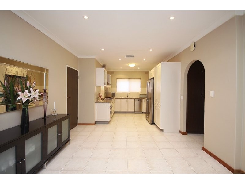 127 George Street, Paradise SA 5075