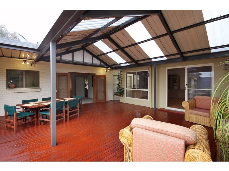 5 Chatswood Grove, Newton SA 5074