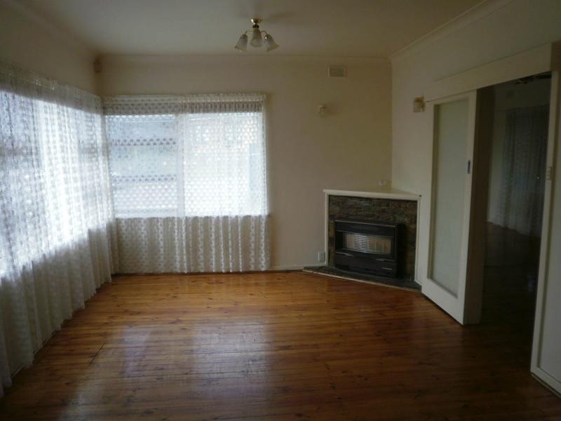 60 Sleep Road, Para Hills SA 5096