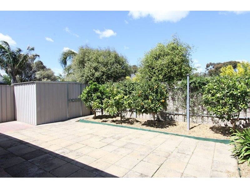 10 Cambridge Street, Gilles Plains SA 5086