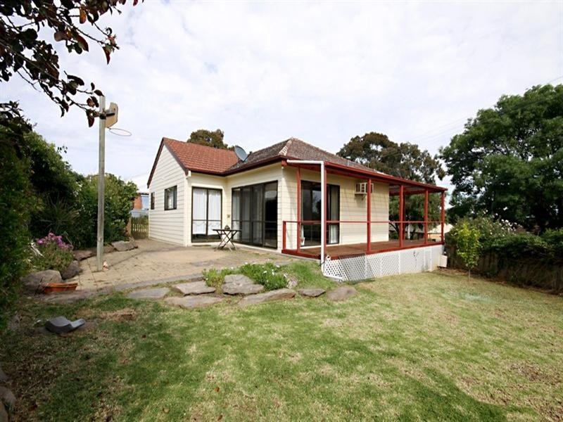 4 Lymn Avenue, Athelstone SA 5076