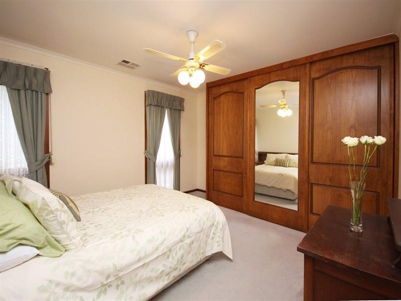 5 Karen Place, Athelstone SA 5076