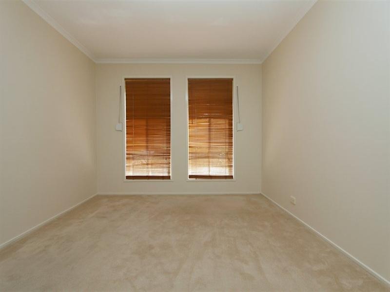 10 Cambridge Street, Gilles Plains SA 5086