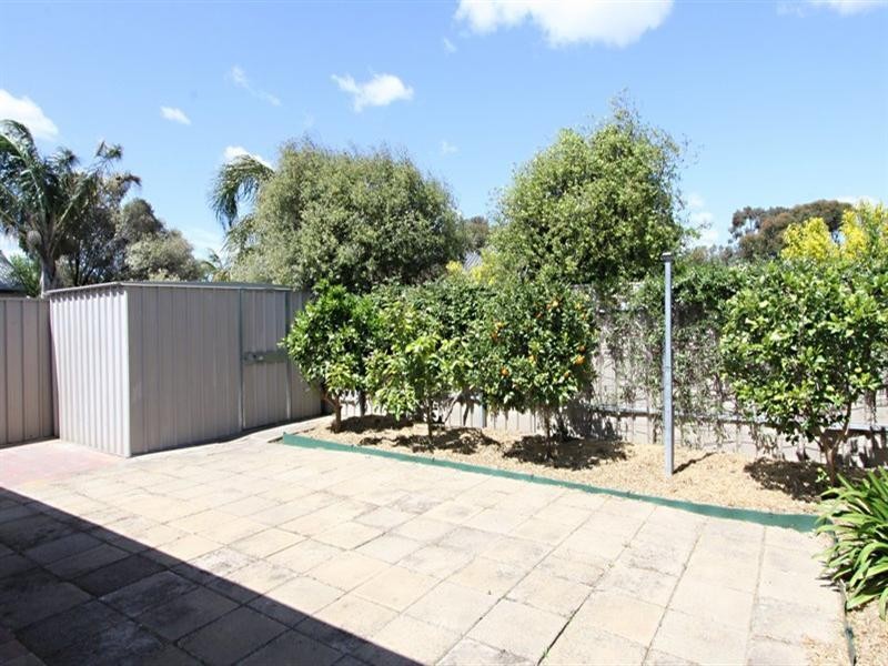 10 Cambridge Street, Gilles Plains SA 5086