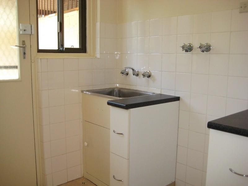 1 Lancaster Avenue, Valley View SA 5093