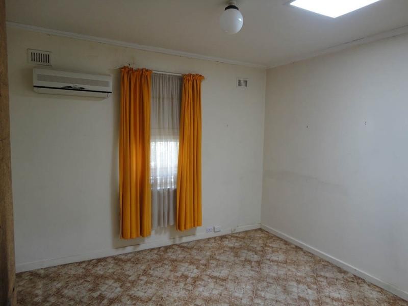 9 John Avenue, Tranmere SA 5073