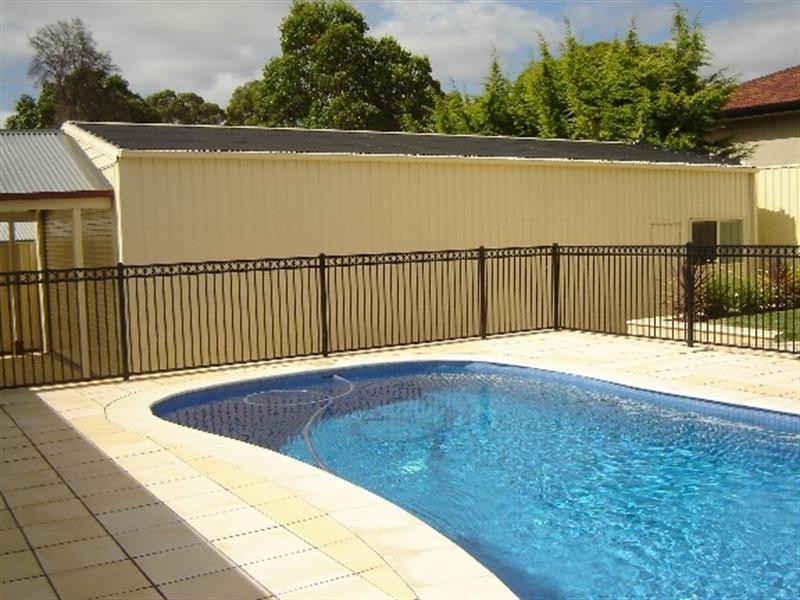 42 Launer Avenue, Rostrevor SA 5073