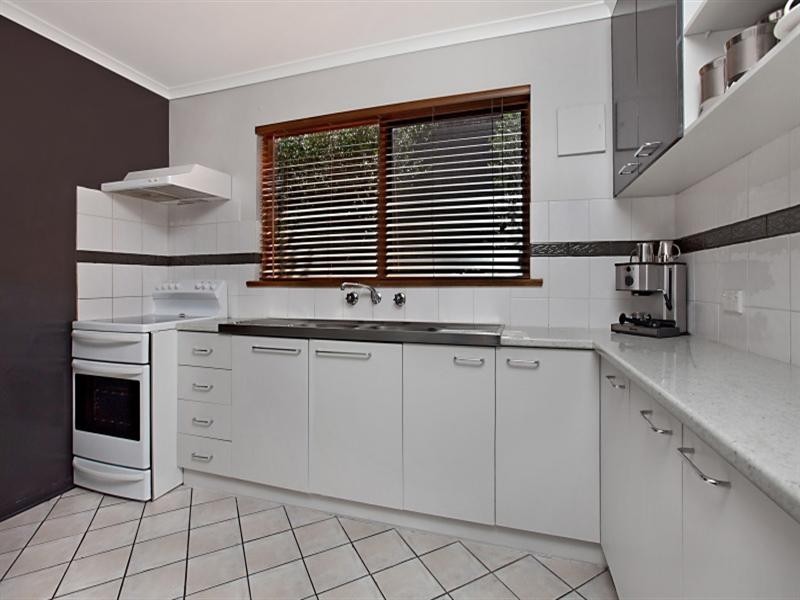 1, 27 Downer Avenue, Campbelltown SA 5074