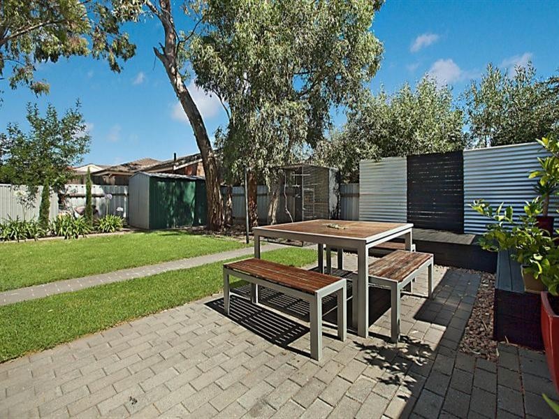 1, 27 Downer Avenue, Campbelltown SA 5074