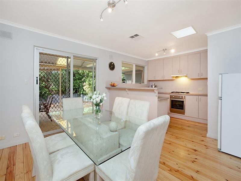 10 Mannara Road, Fairview Park SA 5126