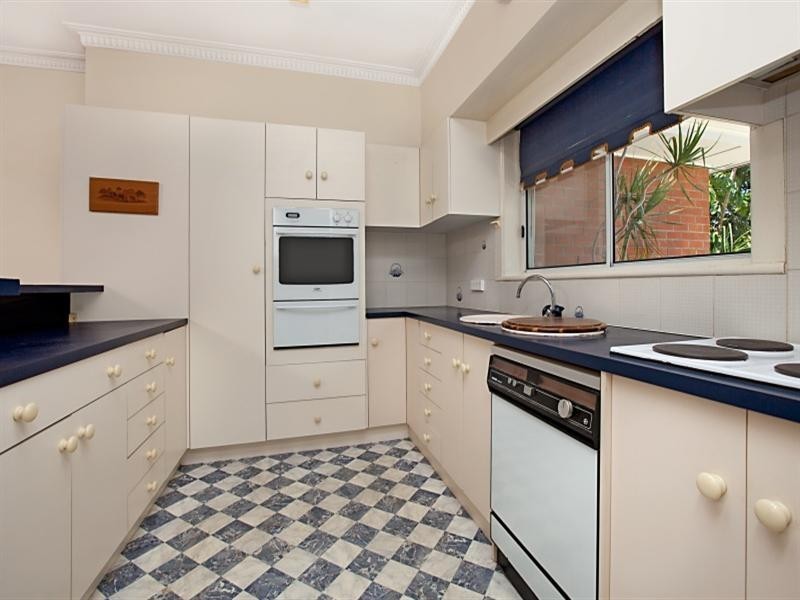 2 Ian Place, Rostrevor SA 5073