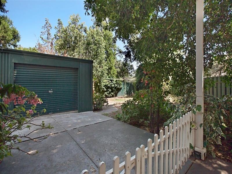 2 Ian Place, Rostrevor SA 5073