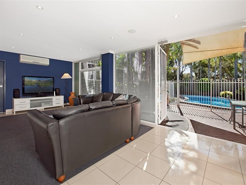 4 Ambrose Avenue, Campbelltown SA 5074