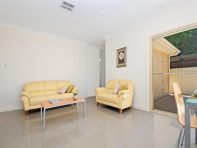 9 Arooma Street, Findon SA 5023