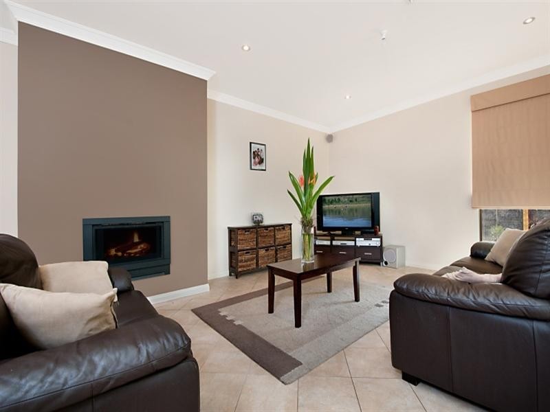 3 Torrens Avenue, Paradise SA 5075