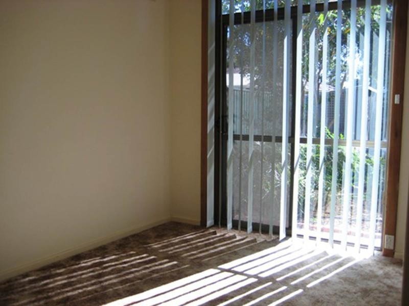 1 Lancaster Avenue, Valley View SA 5093