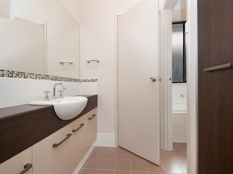 4a Glenton Street, Campbelltown SA 5074