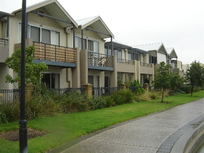 5, 36 Shearwater Drive, Mawson Lakes SA 5095