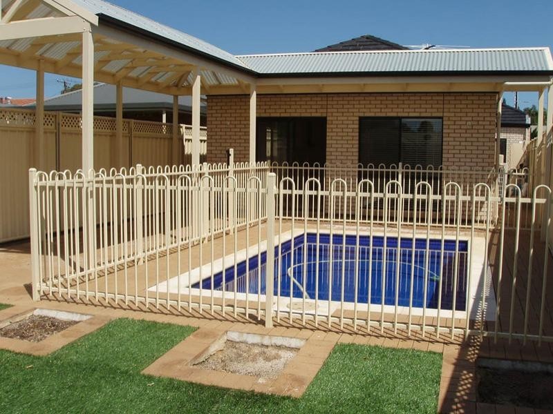 15A Eton Avenue, Magill SA 5072