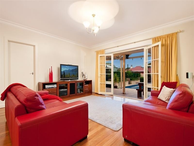 9 Redford Street, Vale Park SA 5081