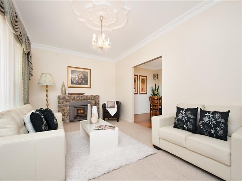 9 Redford Street, Vale Park SA 5081