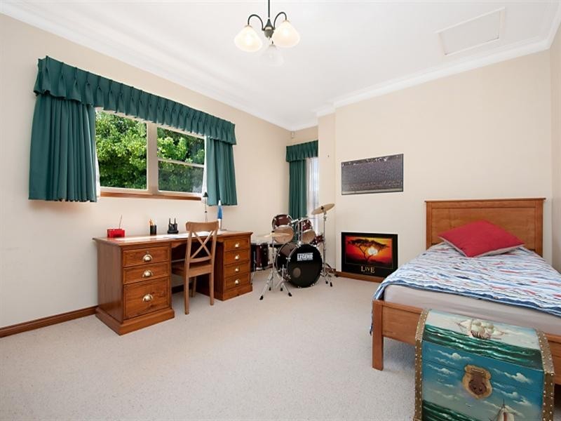 9 Redford Street, Vale Park SA 5081