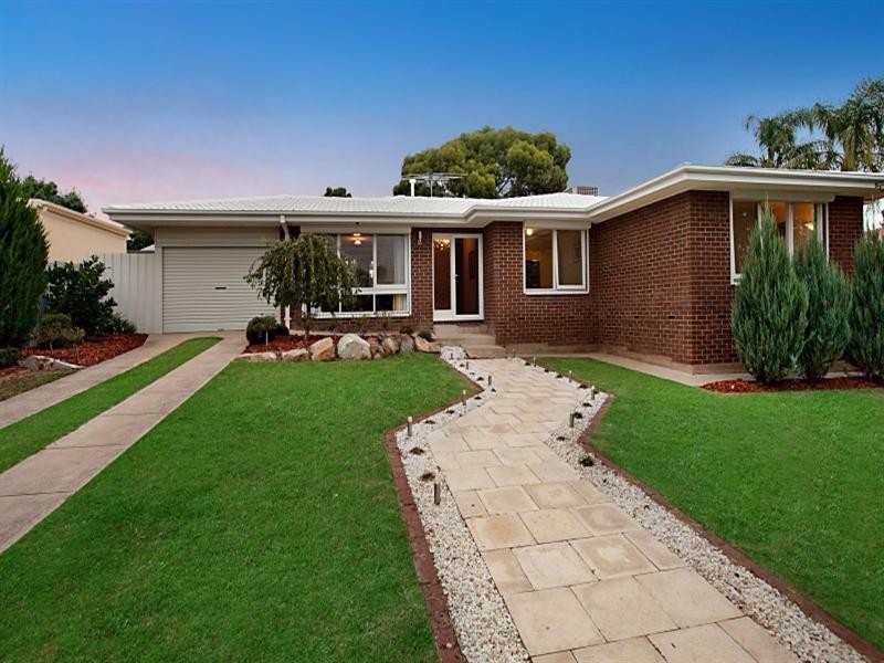 3 Headingley Street, Hope Valley SA 5090