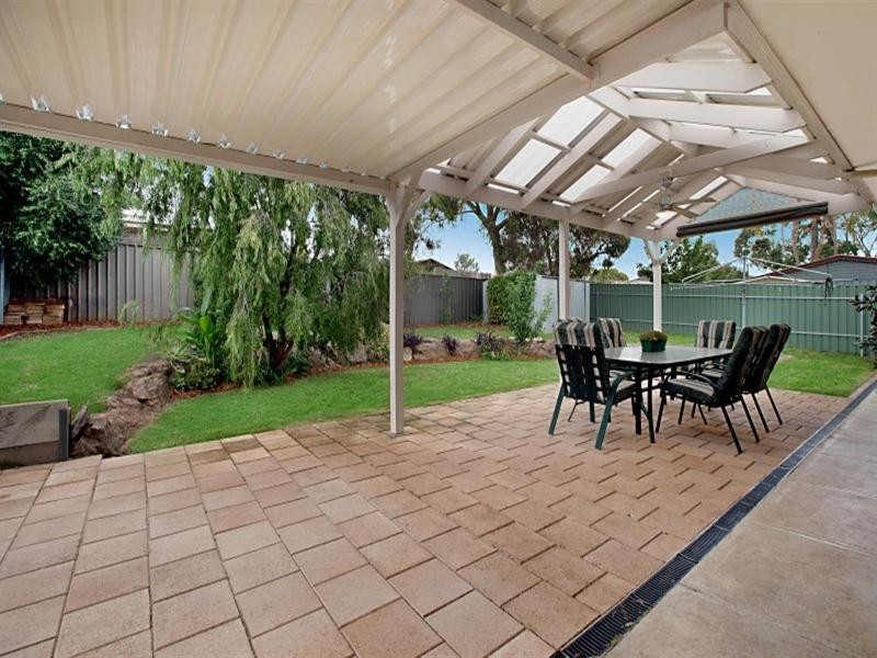 3 Headingley Street, Hope Valley SA 5090