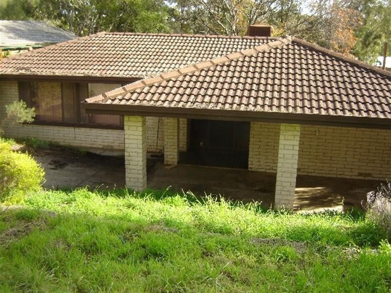 8 Quondong Avenue, Athelstone SA 5076