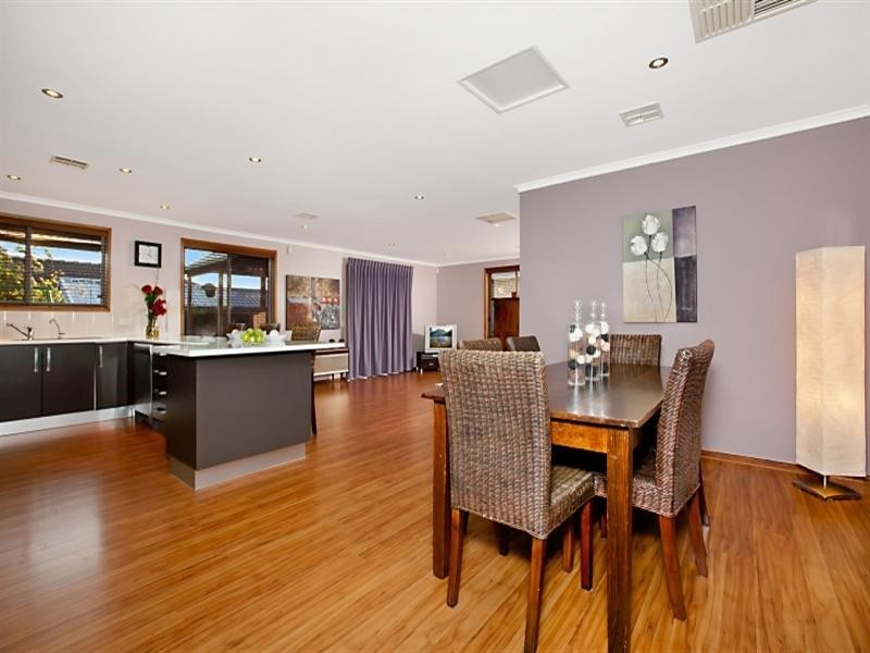 12 Carnelian Street, Hope Valley SA 5090