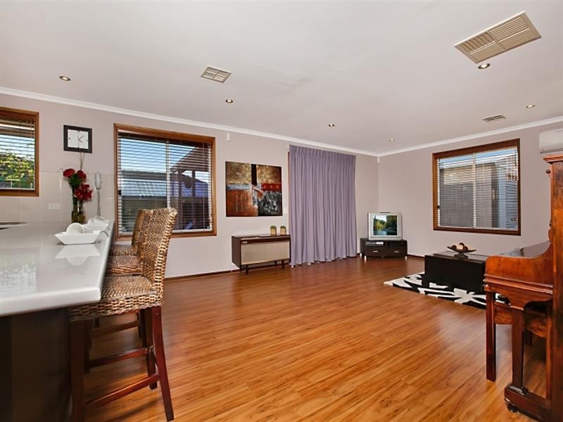 12 Carnelian Street, Hope Valley SA 5090