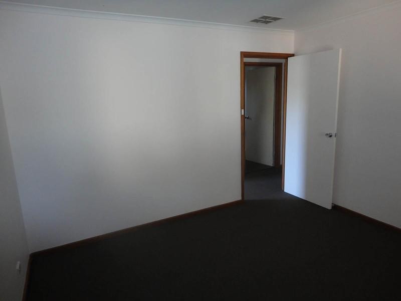 8 Agnes Court, Salisbury East SA 5109