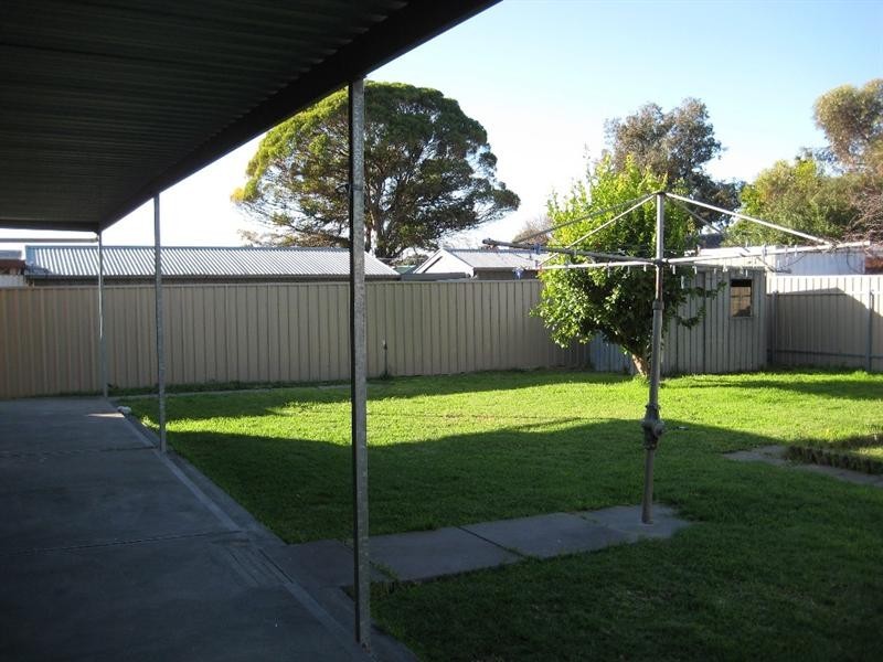 1 Adair Street, Newton SA 5074