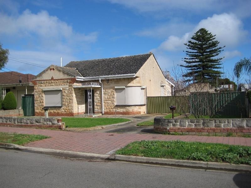 8 Cedar Avenue, Campbelltown SA 5074