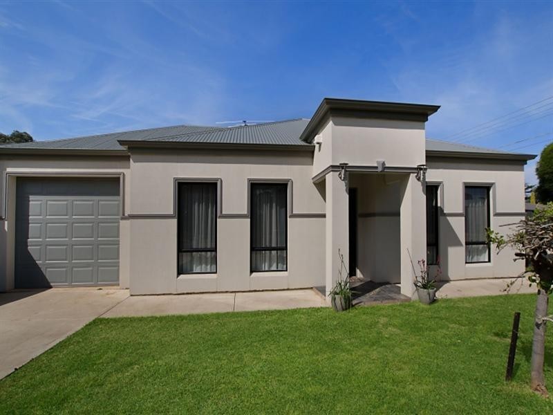 7 Walker Avenue, Paradise SA 5075