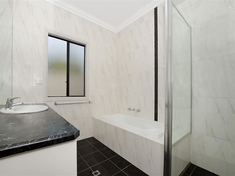 7 Walker Avenue, Paradise SA 5075