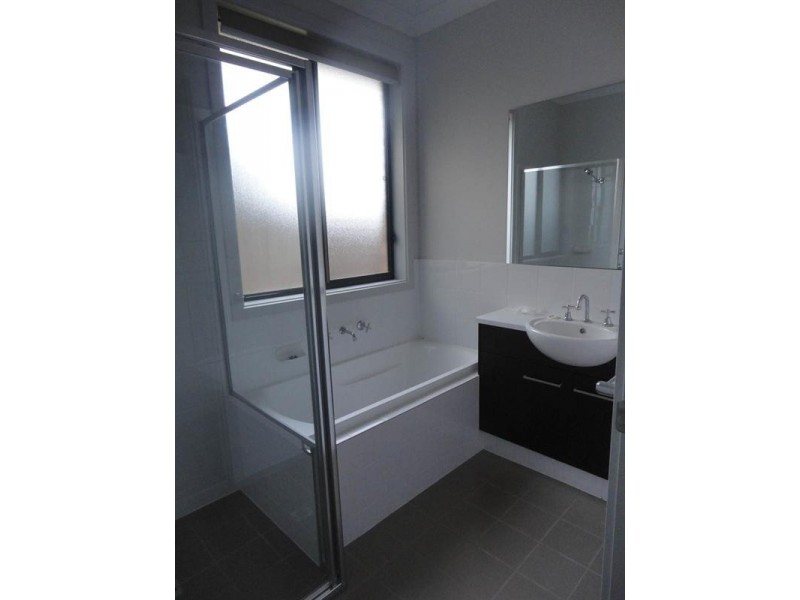 1 Alan Avenue, Campbelltown SA 5074