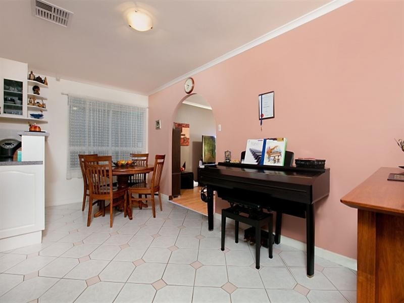 17 Andrea Street, Highbury SA 5089