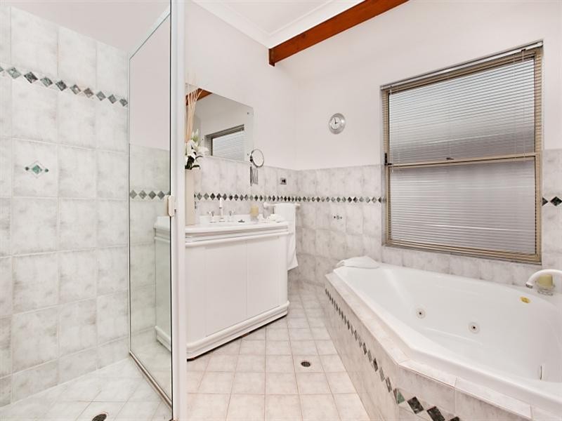 9a Thistle Avenue, Klemzig SA 5087