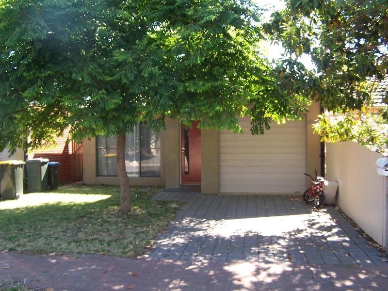 2B Alan Avenue, Campbelltown SA 5074