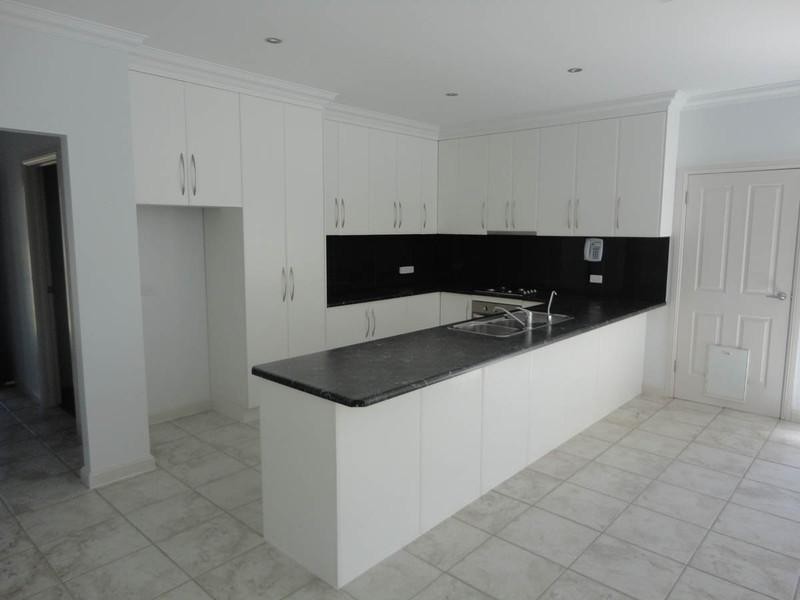 7 Walker Avenue, Paradise SA 5075